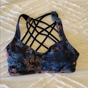 Lululemon free to wild sports bra